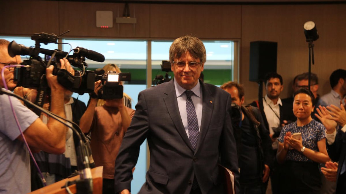 Puigdemont fija la amnistía como condición «previa» para empezar a negociar un «acuerdo histórico» con el Estado