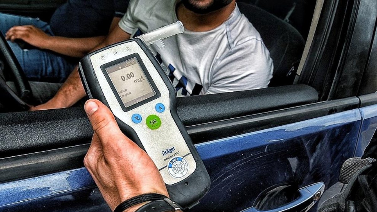 La Policía Local del Vendrell hará controles de alcoholemia preventivos y voluntarios por la Fiesta Mayor