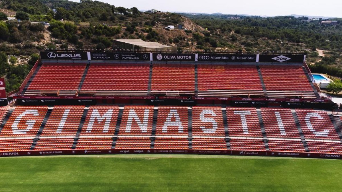 Segueix en directe el Nàstic - Arenteiro