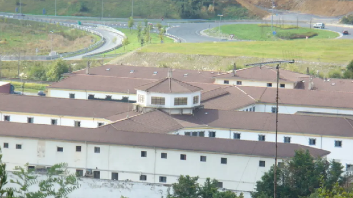 Un juez autoriza a un preso a tener un vis a vis con su perro antes de que sea sacrificado