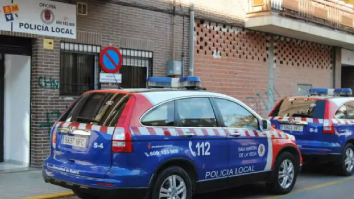 Madrid: Detenido tras intentar estrangular a su mujer con la manguera de la ducha y delante de su hijo