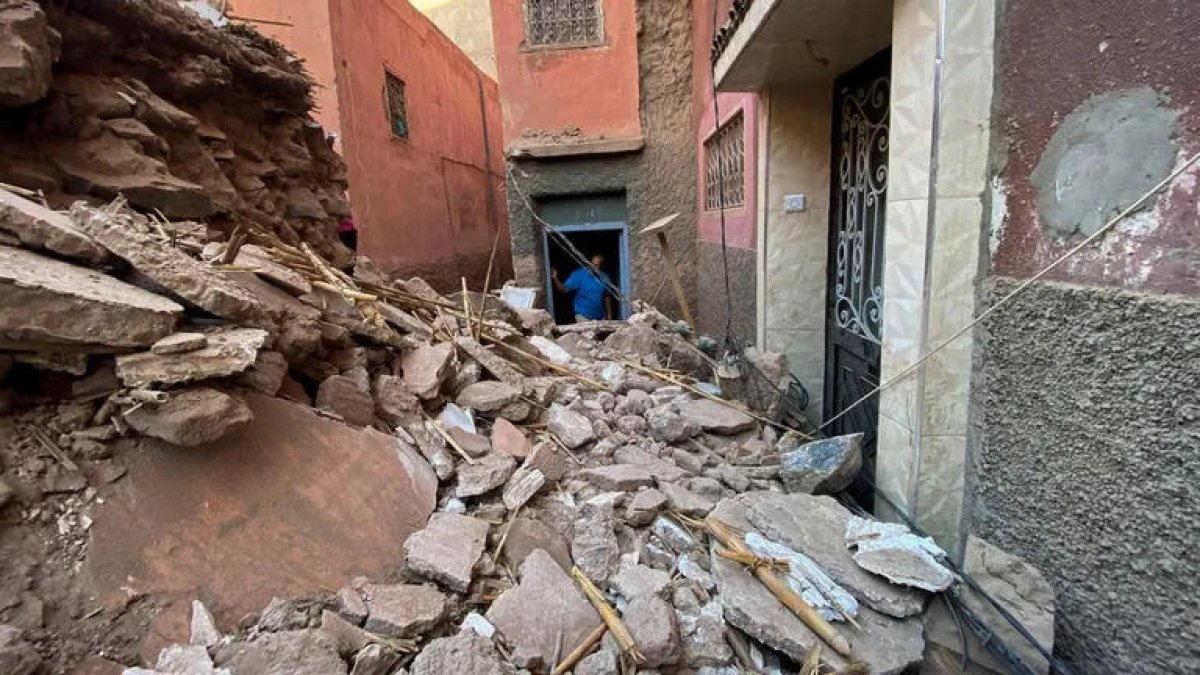 La Generalitat ofrece efectivos de Protección Civil, Bomberos, Mossos, Agentes Rurales, sanitarios y material médico en Marruecos