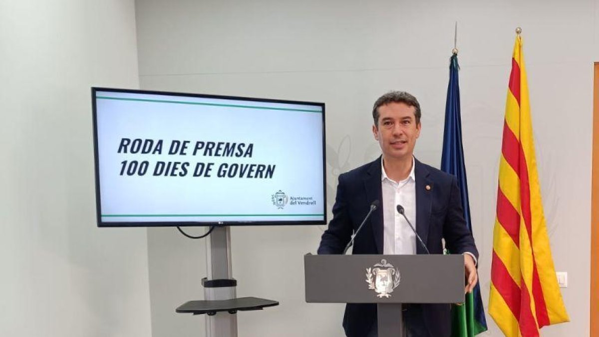 Kenneth Martínez destaca el «paso firme» de los primeros 100 días de gobierno