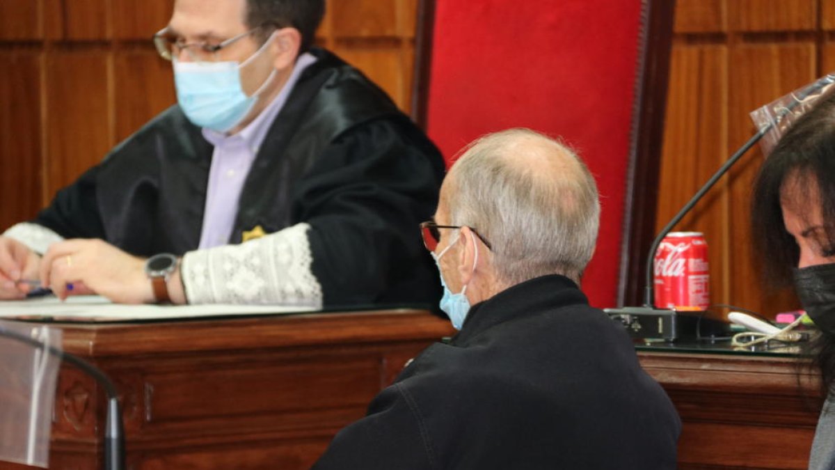 El Suprem ratifica la pena de 19 anys de presó per al segon acusat del cas de pornografia infantil de Tortosa