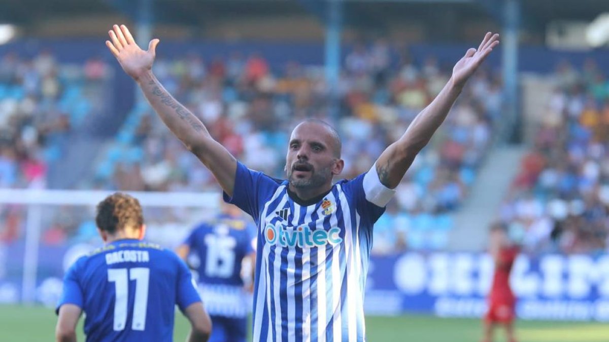 La Ponferradina de Yuri, el rival del Nàstic al cim de Primera Federació