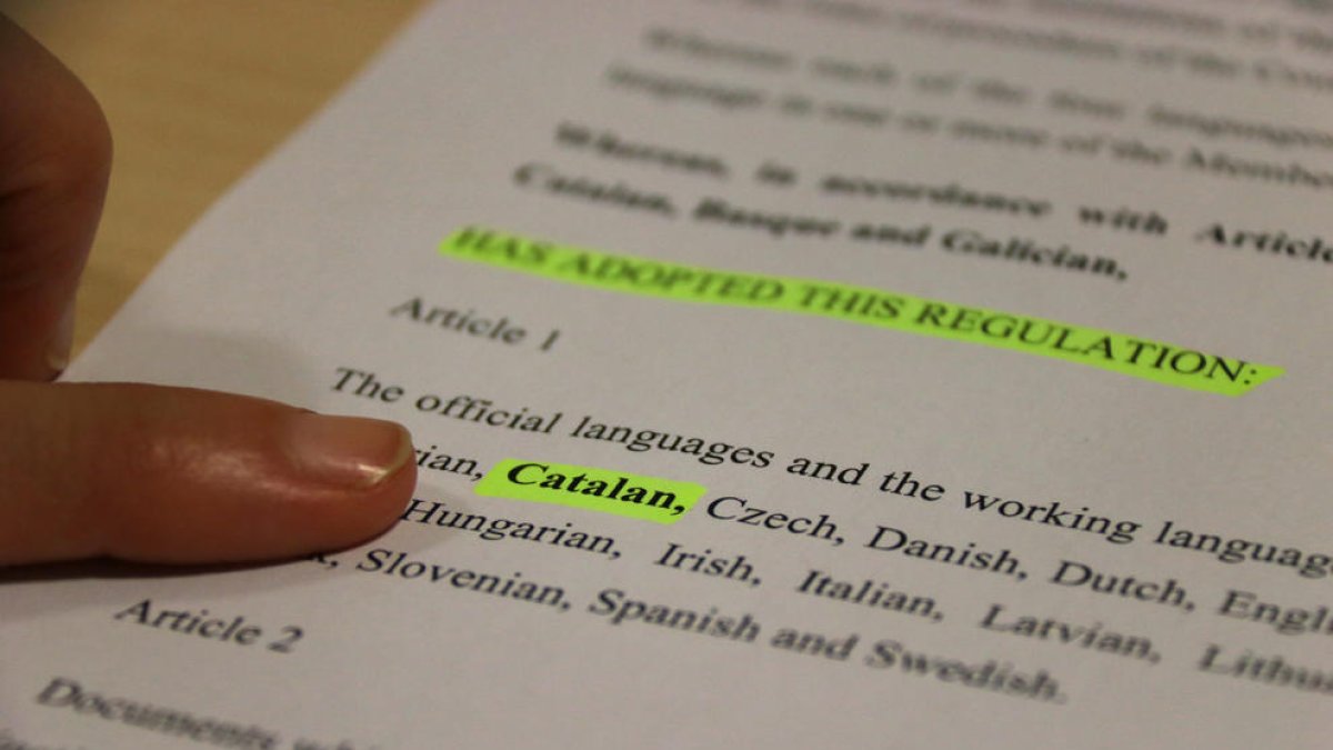 La UE ajorna la votació sobre l'oficialitat del català, el basc i el gallec
