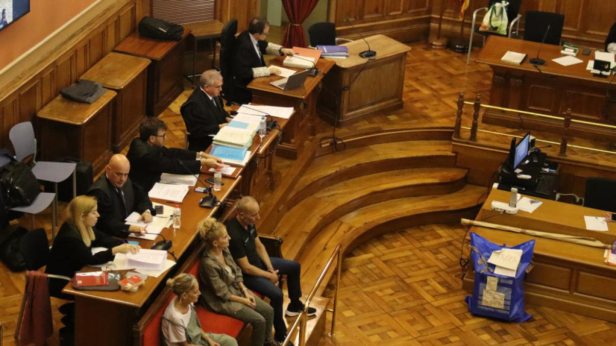 Les gemelas de Sabadell niegan haber participado en la muerte de la pareja de una de ellas en 2021