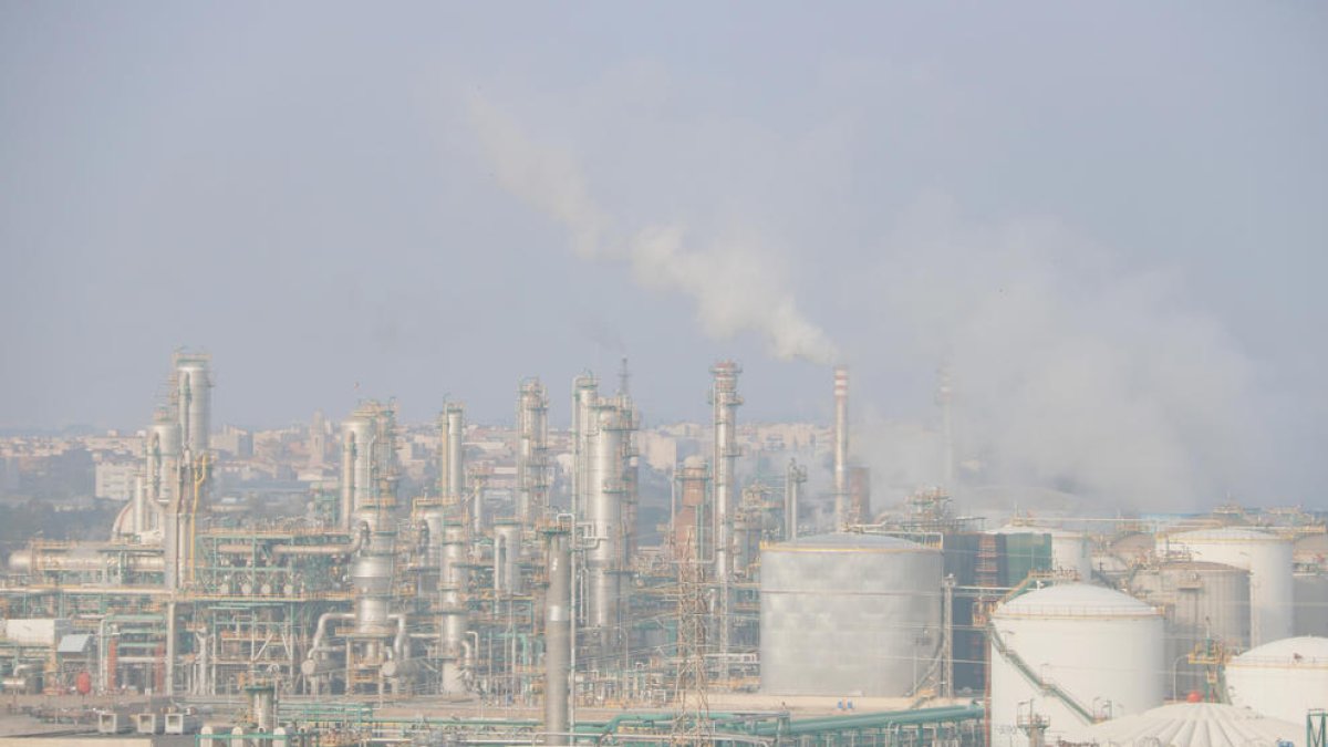 Repsol se presenta exclusivamente como un actor civil en la causa abierta contra IQOXE