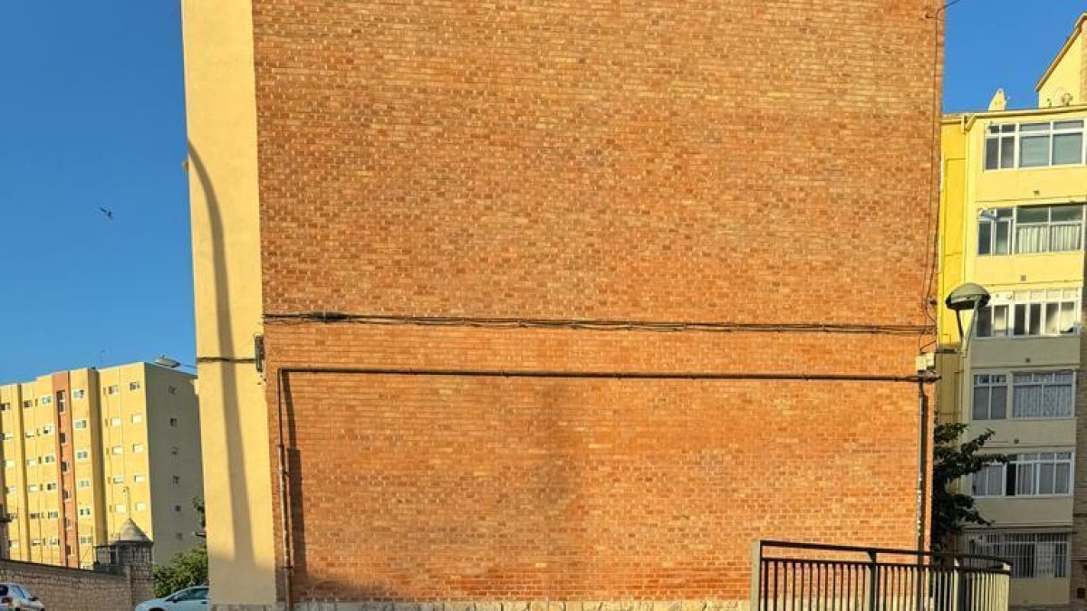 Tarragona engega un projecte d'art urbà per sensibilitzar i lluitar contra les violències sexuals i LGBTIfòbiques