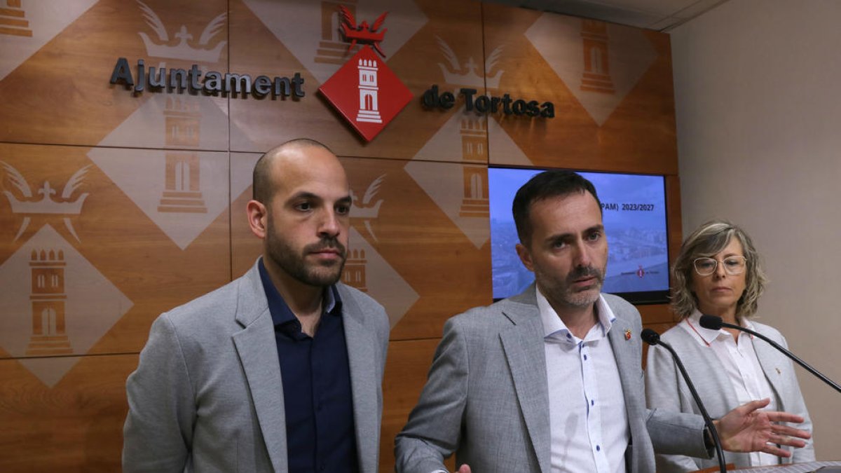 El PAM de Tortosa para los próximos cuatro años incluye vivienda de alquiler para los jóvenes y hacer visitables las murallas
