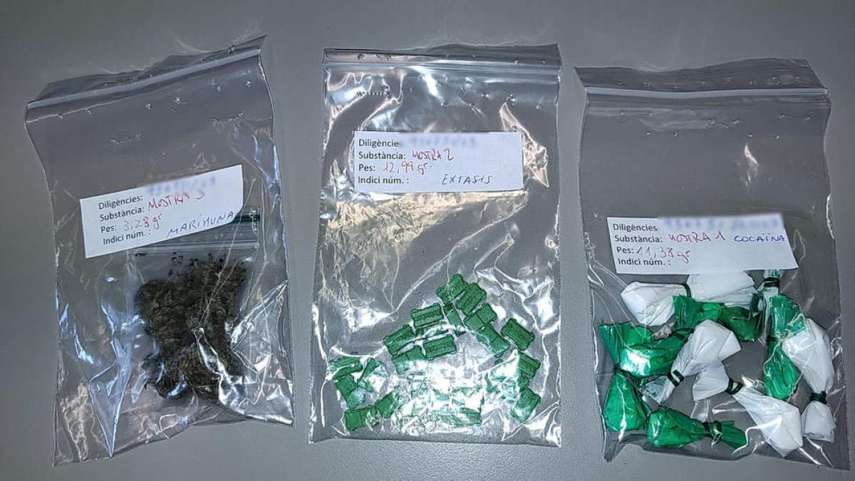 Gerona: Atrapan a un traficante con dosis de cocaína, éxtasis y marihuana escondidas en un tarro de crema hidratante
