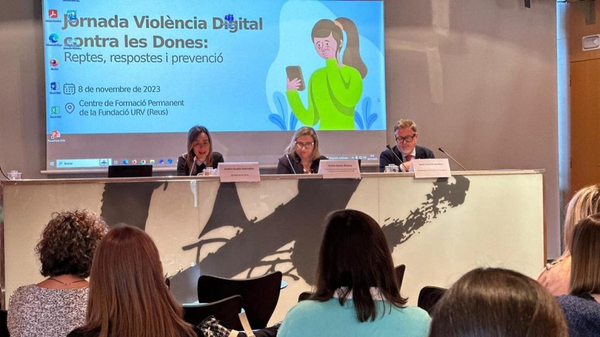 81 persones participen a la jornada sobre «Violència Digital contra les Dones: Reptes, respostes i prevenció»