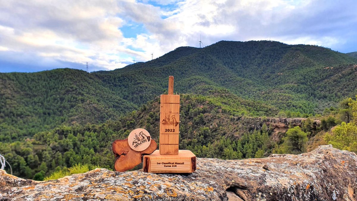 Torna la Cursa de Muntanya de la Punta de l'Home de Flix