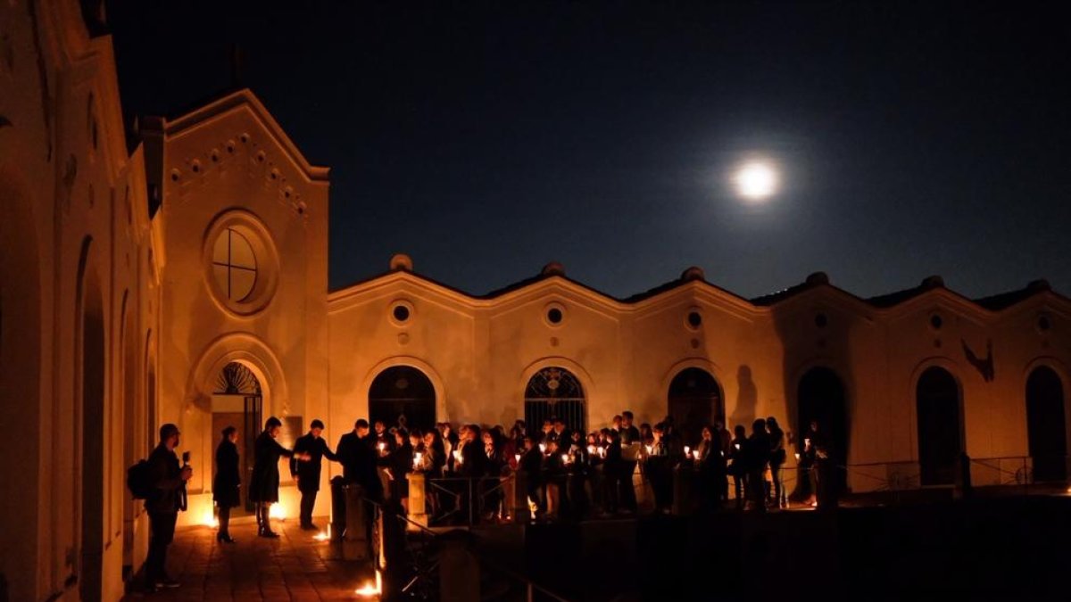 Realitzat el sorteig de les visites nocturnes al Cementiri General de Reus