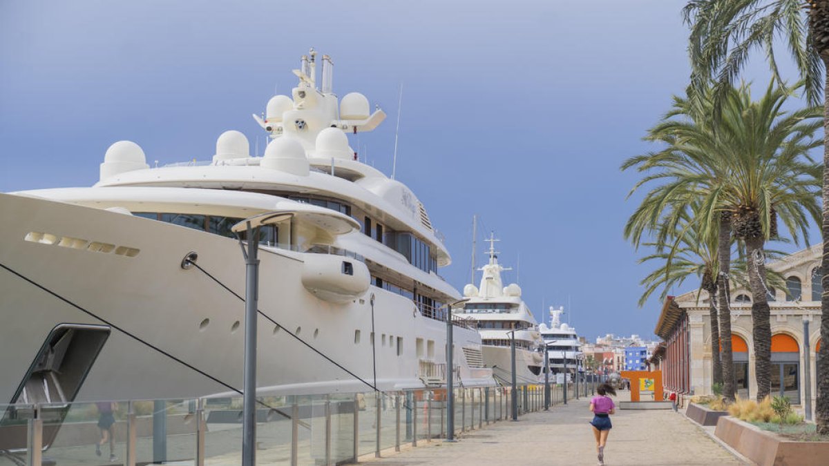 La Marina del Port de Tarragona cuelga el cartel de 'completo' en el muelle este otoño