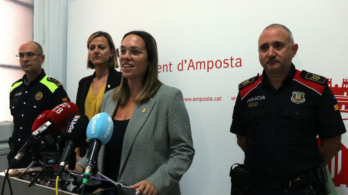 Intensifican el control de hurtos y robos en vehículos en Amposta por el aumento de delitos