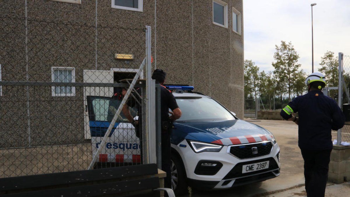 Dos detenidos durante el desmantelamiento de una segunda plantación de marihuana en el polígono Agroreus