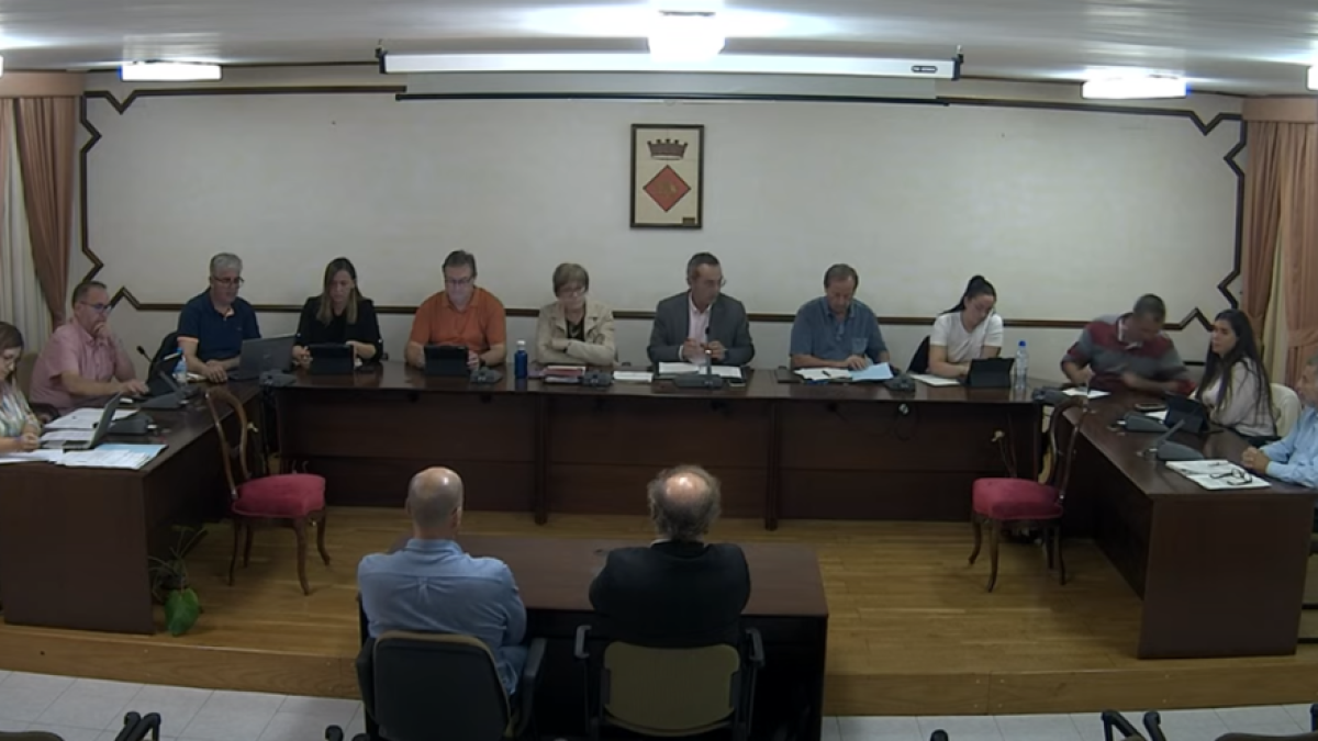 Constantí aprueba una reducción del IBI y un incremento de la tasa de la basura