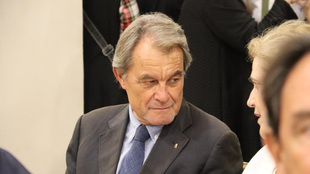 Mas afirma que la amnistía pone «el contador a cero» y dice que abre «una nueva oportunidad» para resolver el conflicto