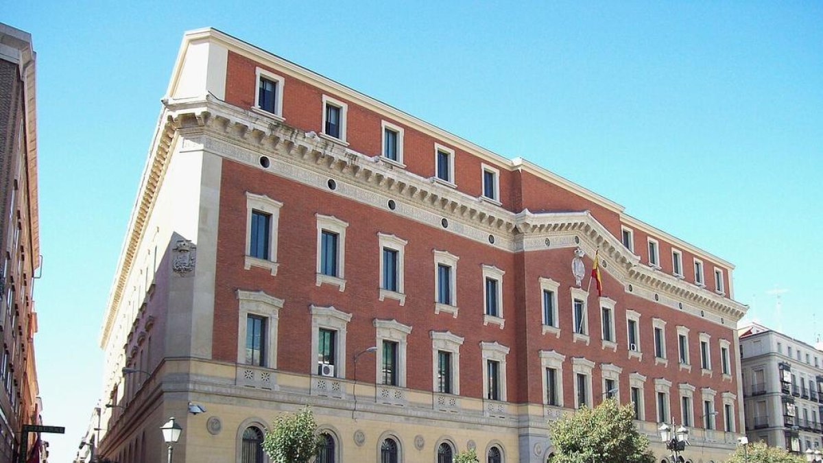 El Tribunal de Comptes jutja aquest divendres Mas, Puigdemont, Junqueras i 30 ex-alts càrrecs per l'1-O i Exteriors