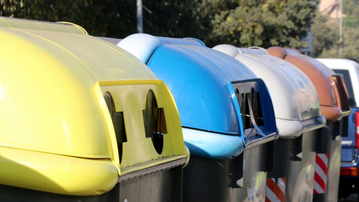 El Vendrell estendrà la recollida de residus porta a porta i els contenidors intel·ligents a tot el municipi el 2025