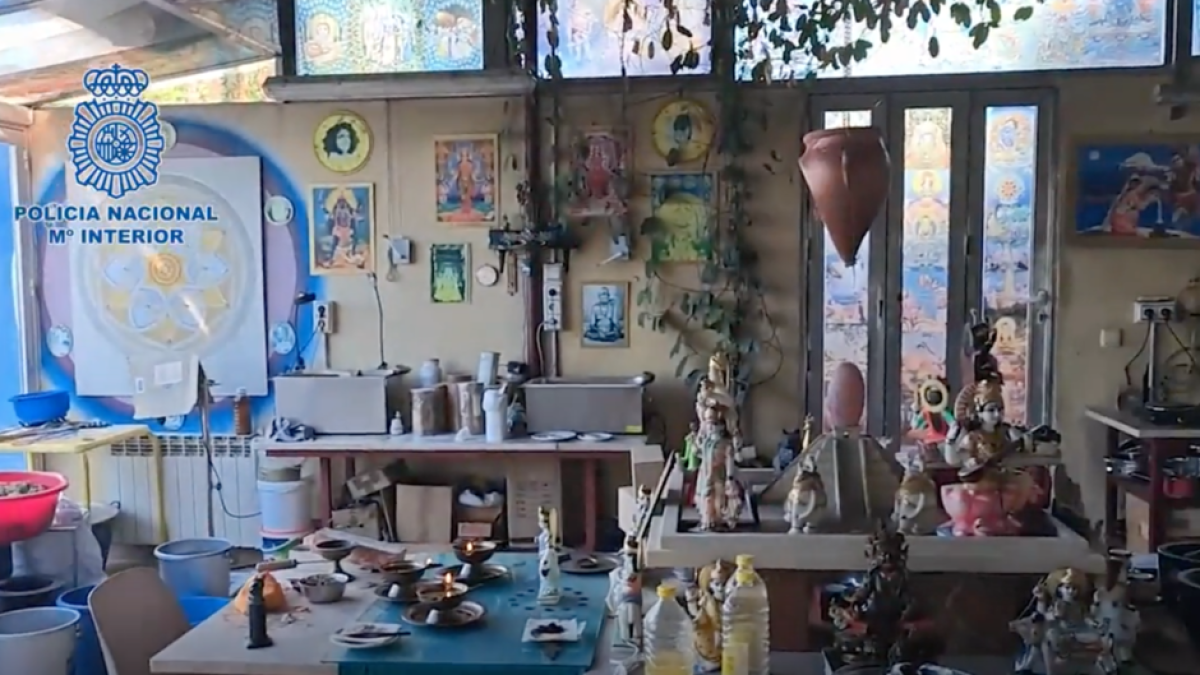 Desmantelan una secta que daba «mercurio purificado» a fieles y era liderada por el gurú 'Trascendencia Total'