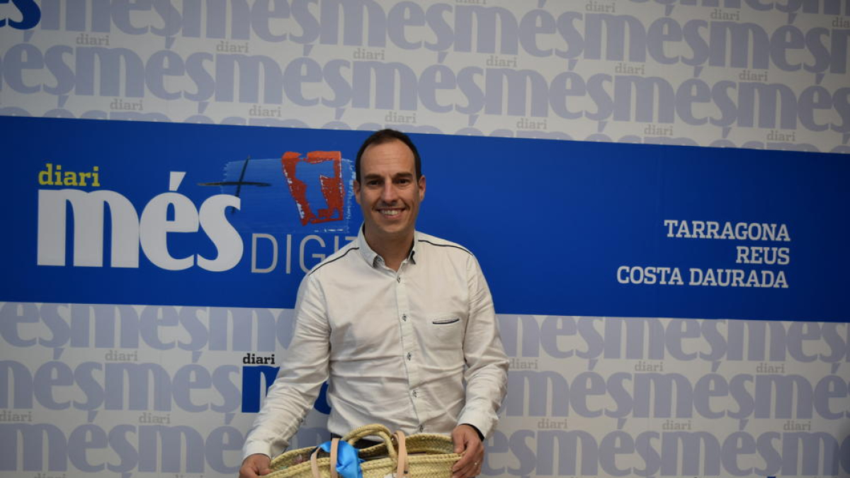 José Luis Muñiz Mèlich recull la cistella de Caprabo i Diari Més