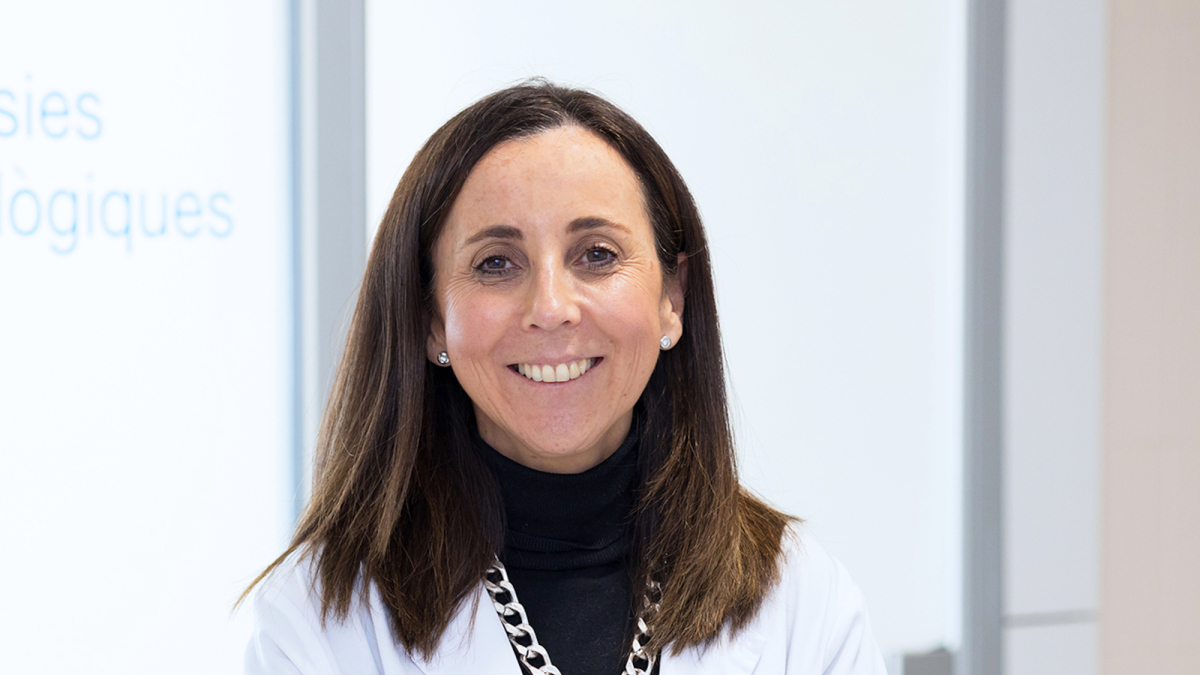 La doctora Ana Oaknin, cap del Grup de Neoplàsies Ginecològiques del VHIO i cap del Programa de Tumors Ginecològics de l'Hospital Universitari Vall d'Hebron.
