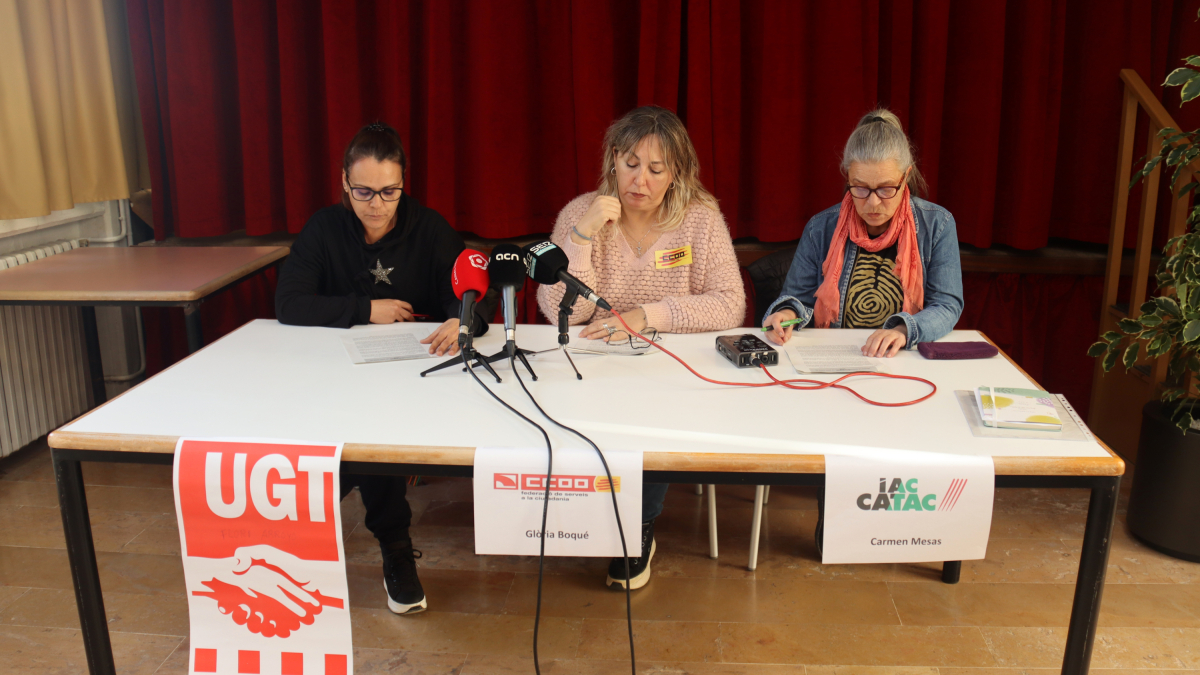 Representantes del comité territorial de Derechos Sociales de UGT, CCOO e IAC-CATAC en Tarragona