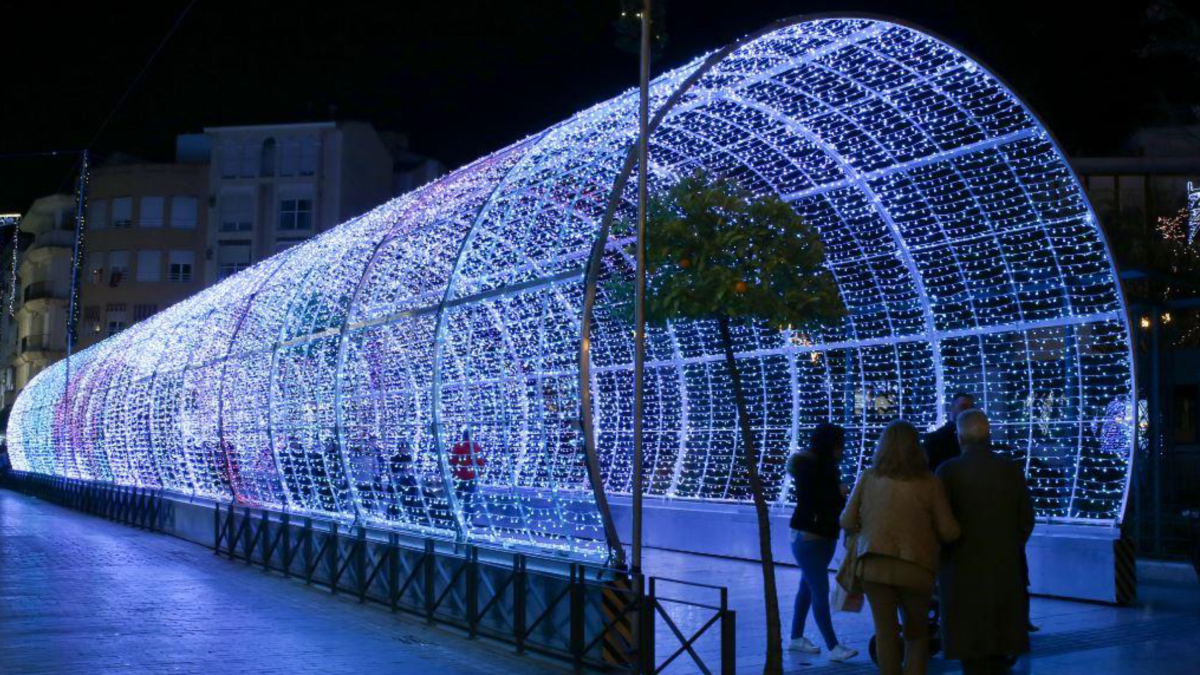 Foto del túnel de luces de una edición anteriror.