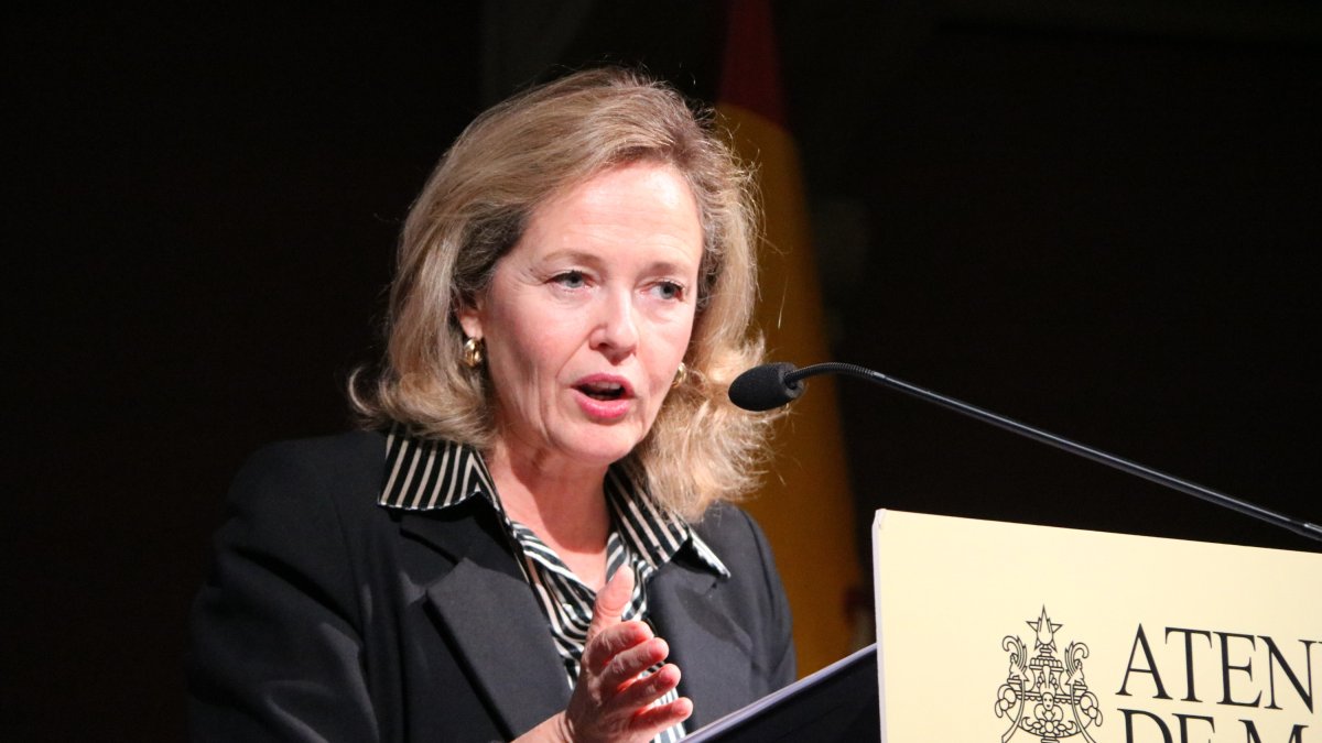 La vicepresidenta segunda del gobierno español, Nadia Calviño, este lunes en Madrid.