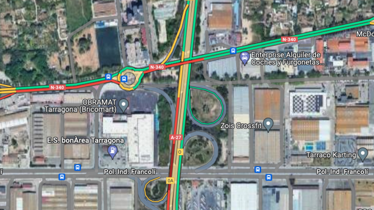 Imagen que muestra la congestión del tramo de autovía congestionado en la entrada del Puerto de Tarragona.