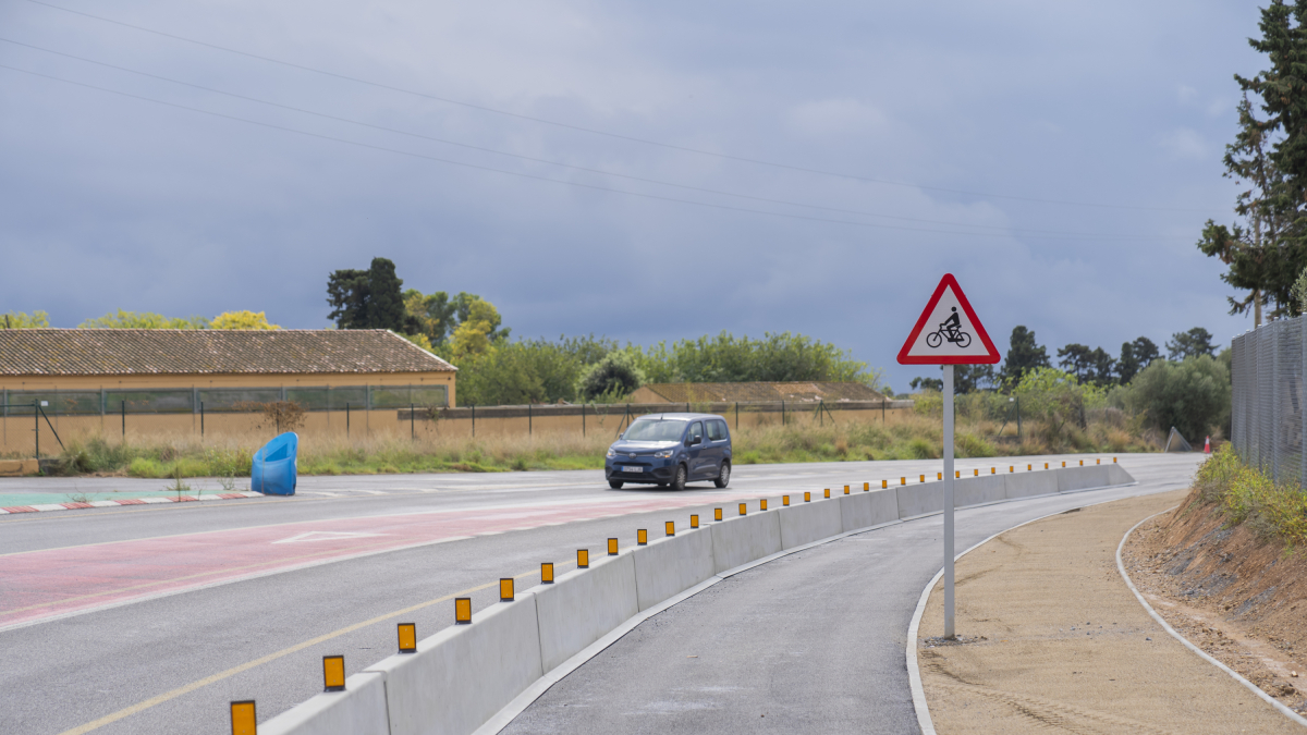 Fotografía del pasado octubre del segundo tramo del carril bici, entre Aigüesverds y Blancafort.