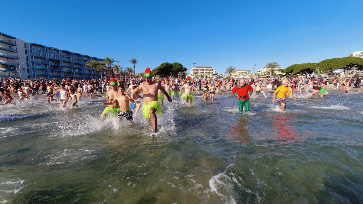 Imagen de archivo de la última edición del Baño de Sant Silvestre.