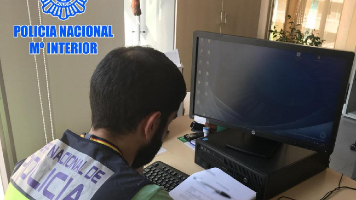 Un agente de Policía Nacional en una imagen de fichero.