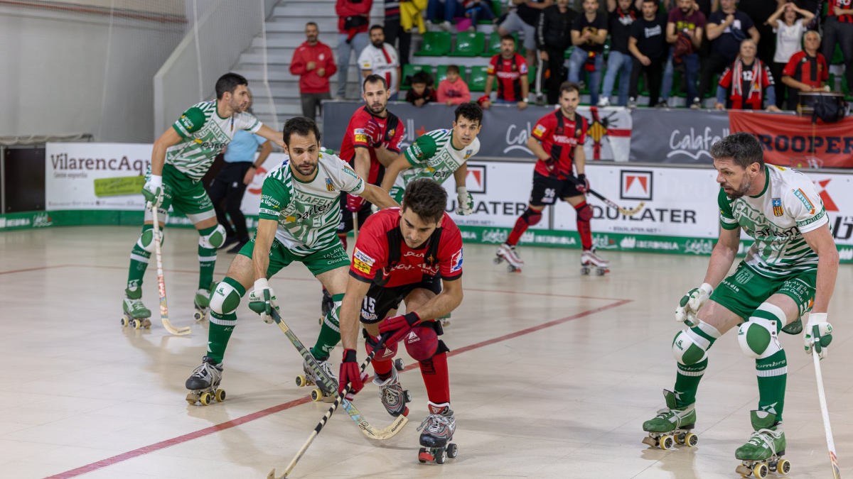 Marc Julià durante el último derbi contra el Calafell.