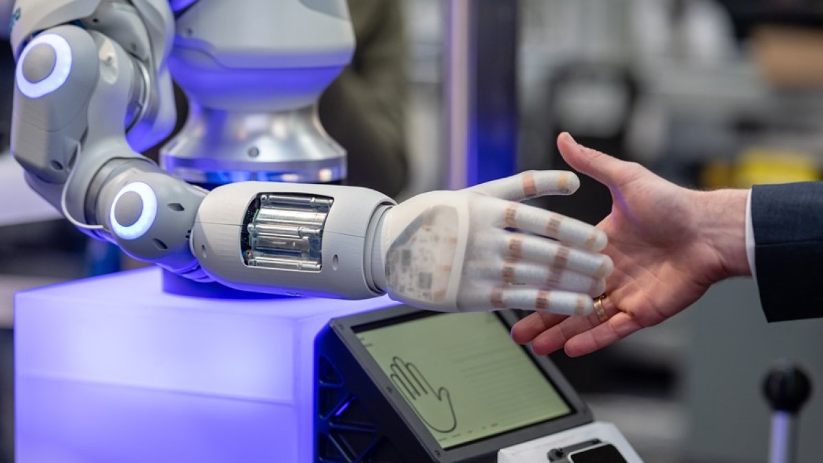 L'informe veu un major impacte de la IA en els països més rics, amb un percentatge més elevat de treballadors altament qualificats.