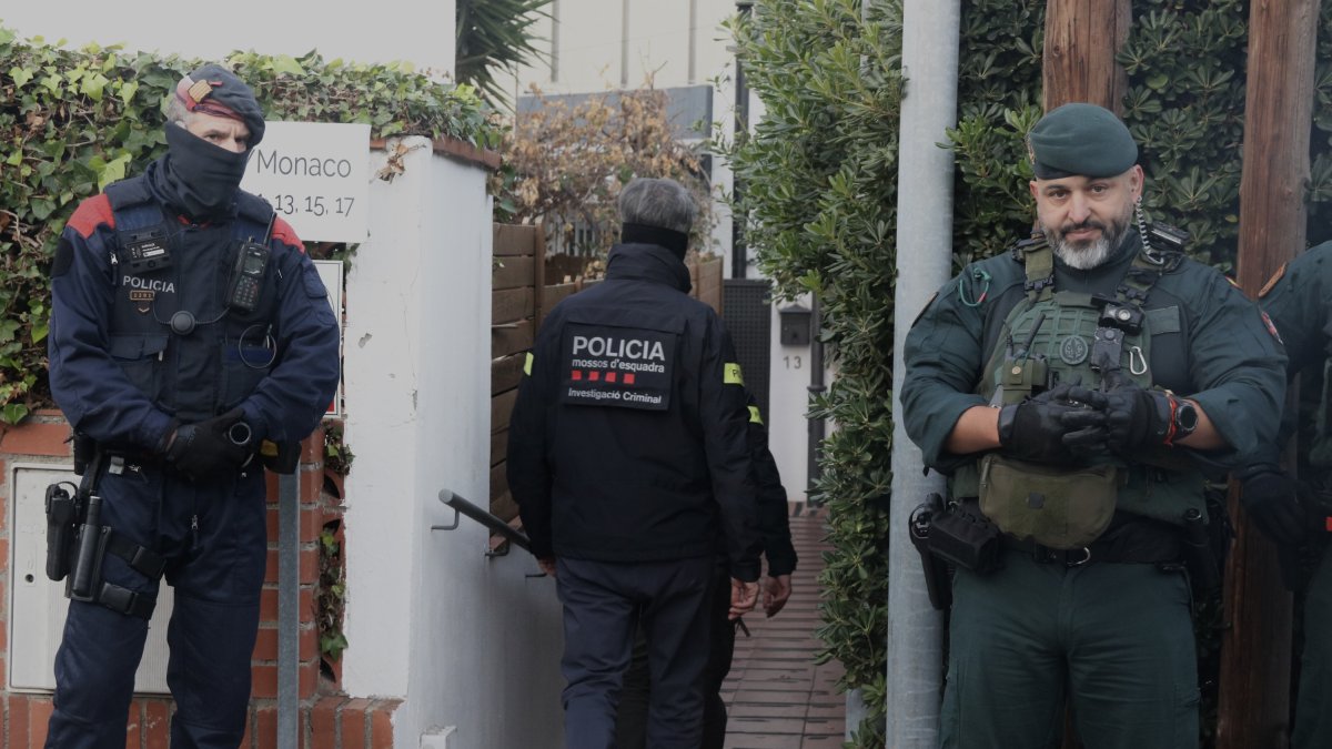 Operativo de la Guardia Civil i Mossos d'Esquadra en Sant Pere de Ribes contra un grupo yihadista.