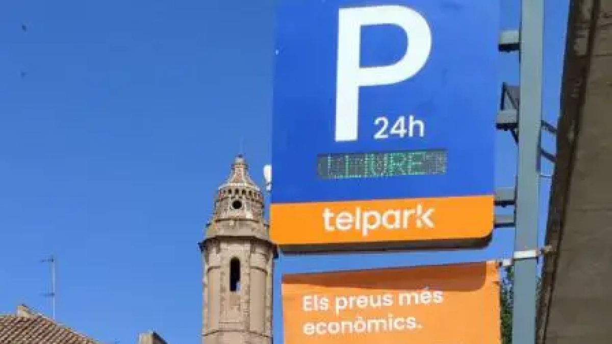 Entrada al Pàrquing Sant Francesc de Valls.