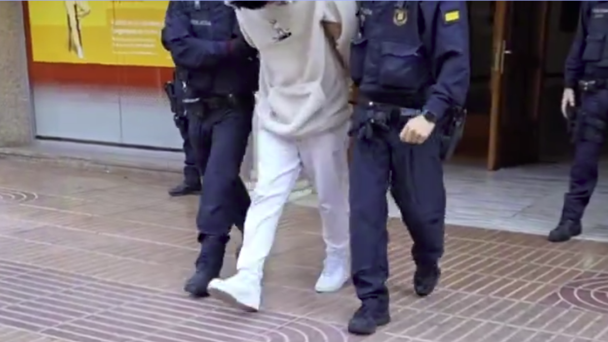 Imatge del moment de la detenció.
