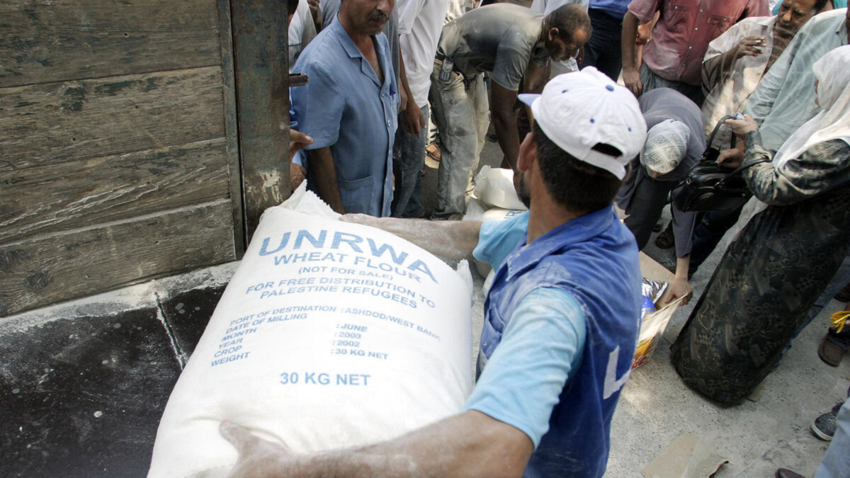 Un treballador de l'UNRWA.