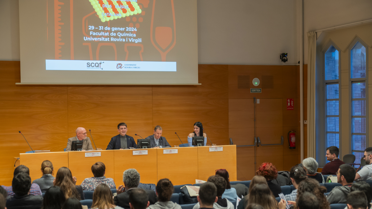 Acte d’inauguració de la 13a Trobada de Joves Investigadors dels Països Catalans.