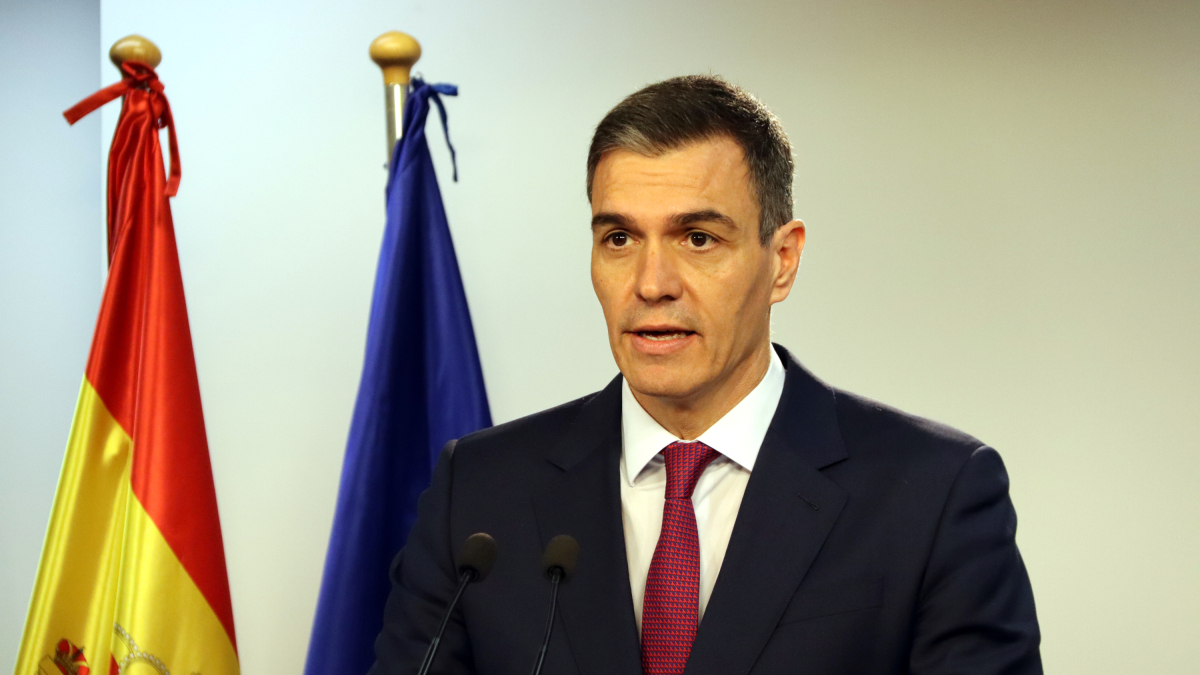 El president espanyol Pedro Sánchez durant una roda de premsa després de la cimera europea, a principis d'aquest febrer.