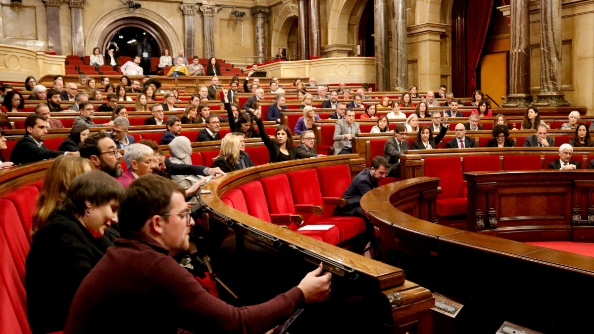 Moment de la votació al le del Parlament de Catalunya
