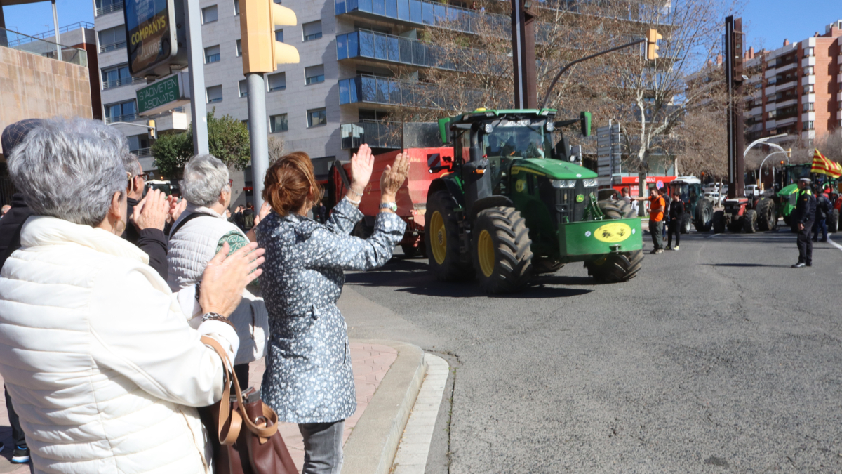Los tractores llegando a la Imperial Tarraco.