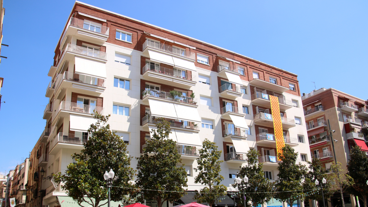 Fotografía de archivo de bloques|blocs de pisos en el centro de la ciudad de Tarragona.