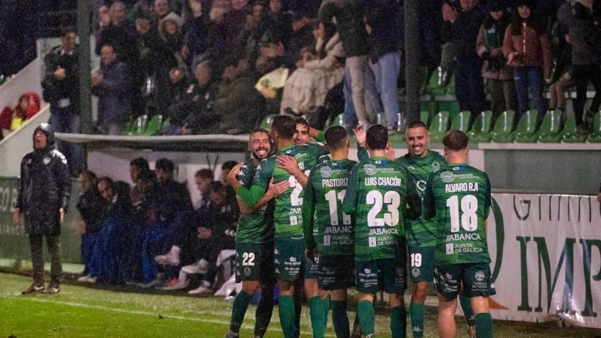 L’Arenteiro ha celebrat 21 gols davant de la seva gent a Municipal d’Espiñedo