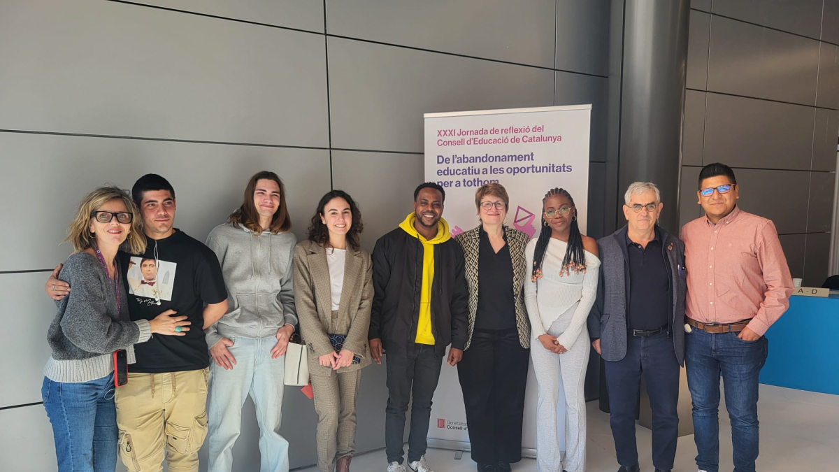 La consellera Simó amb participants a la XXXI Jornada de Reflexió del CEC.