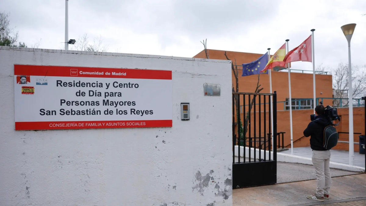 Fachada principal de la residencia de personas mayores de la localidad madrileña de Sant Sebastià dels Reis,