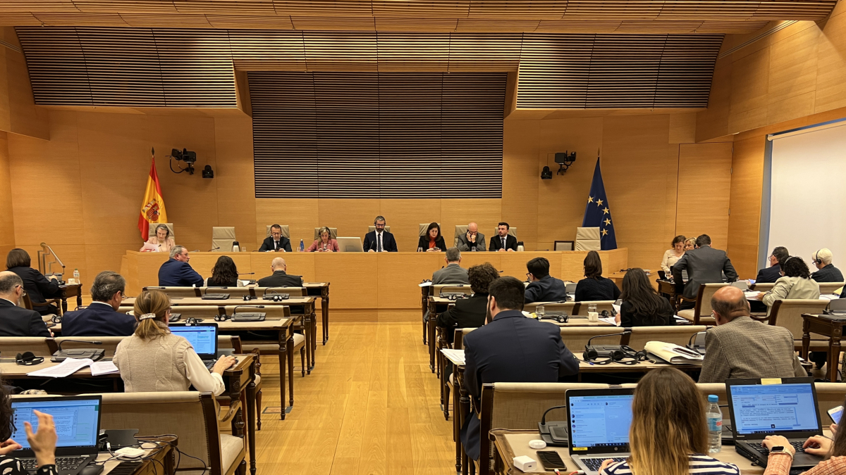 La comissió de Justícia del Congrés, durant el debat de la llei d'amnistia.